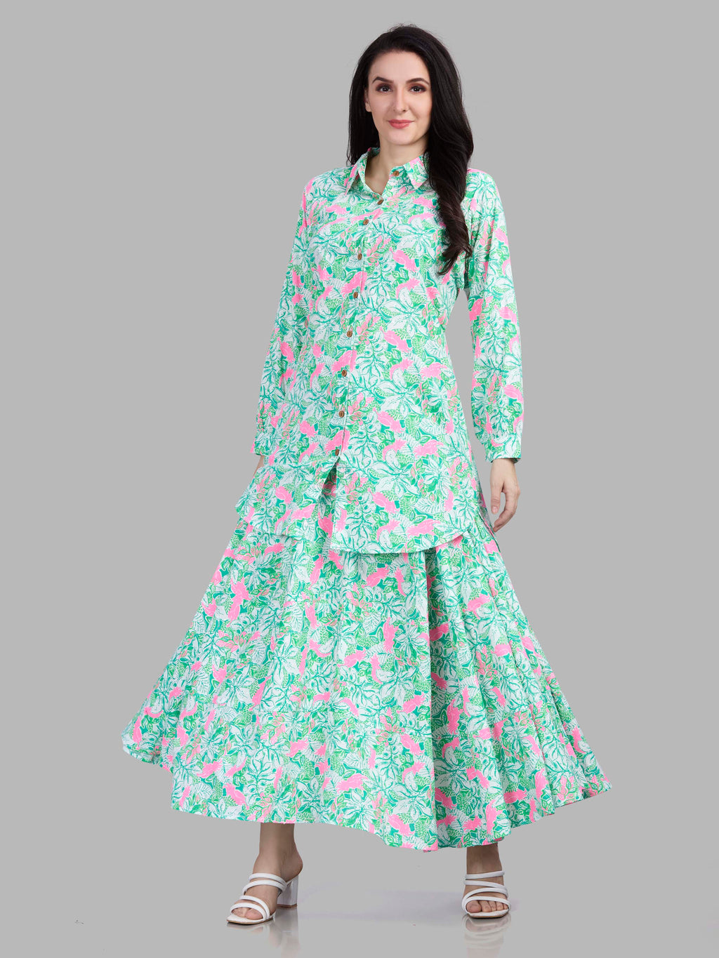 Cotton jacquard printed tiered skirt with pocket detailing with top