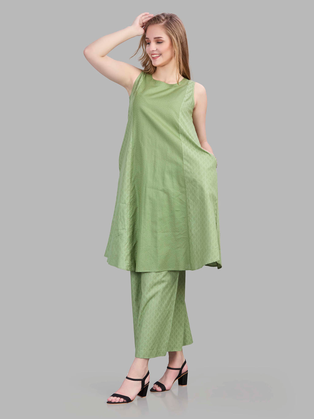 Cotton jacquard panelled kurta pants set