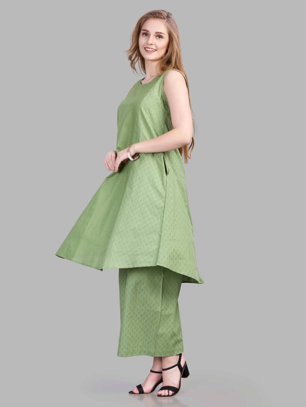 Cotton jacquard panelled kurta pants set