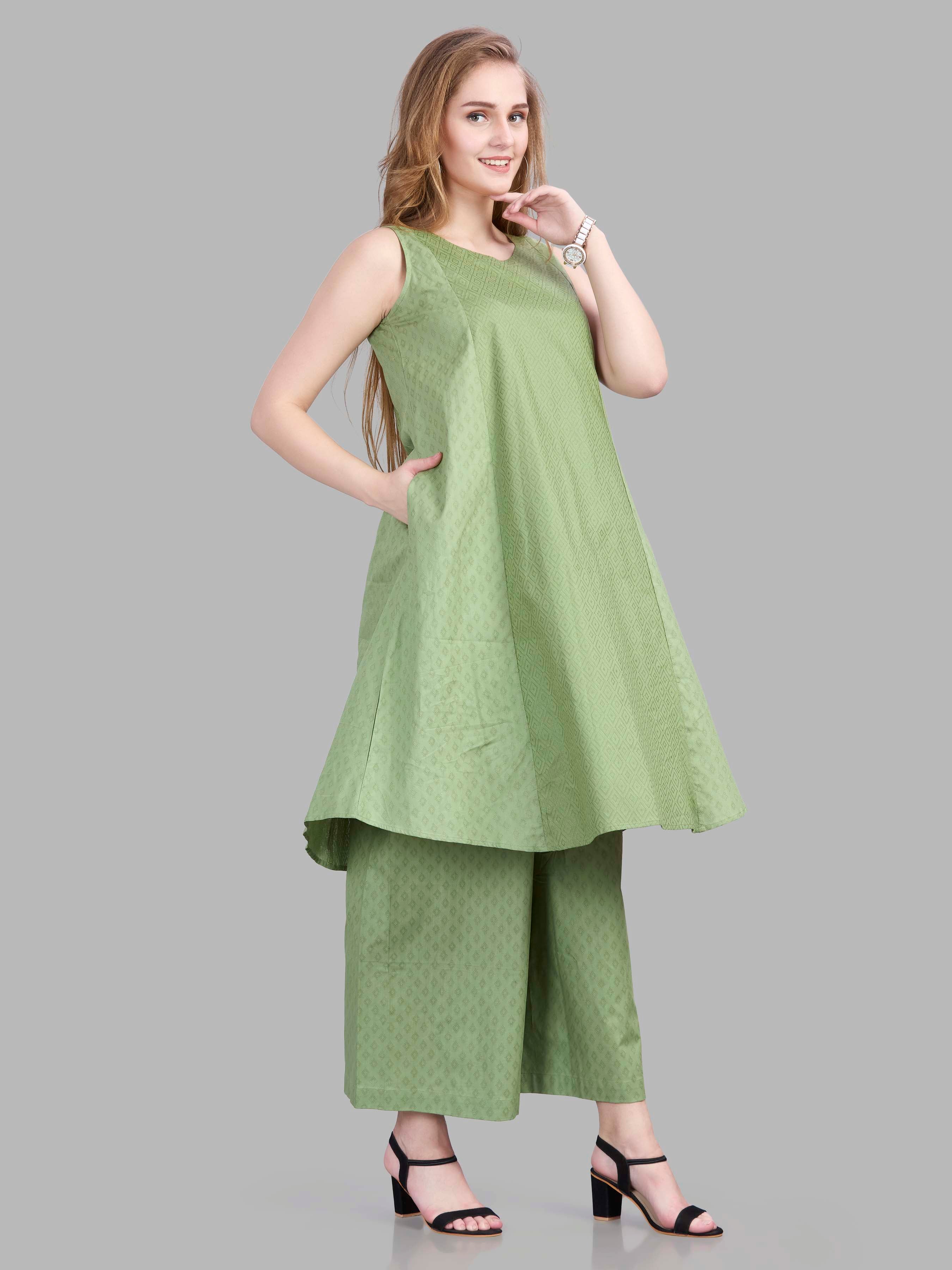 Cotton jacquard panelled kurta pants set