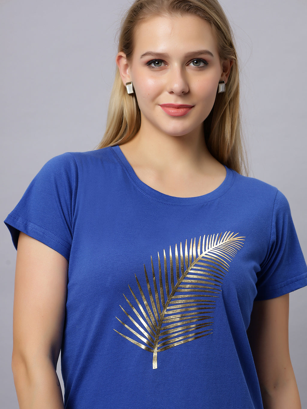 Women Leaf Print T-Shirt