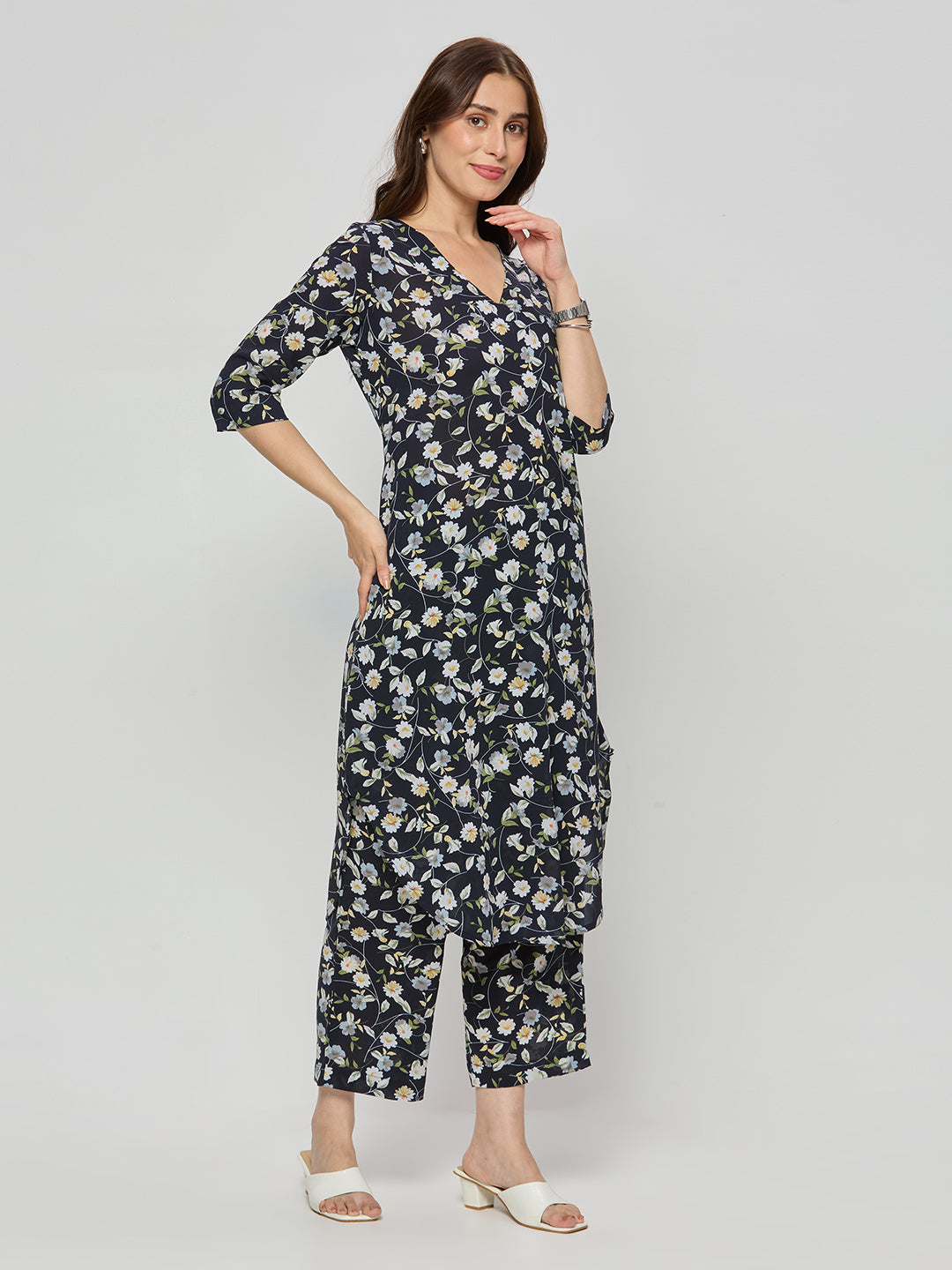 Georgette kurta and pants coord set