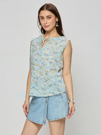 Georgette ruffle top  With ruffle details on the neck line.