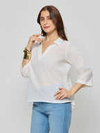 Printed cotton lycra crop top with sleeves.