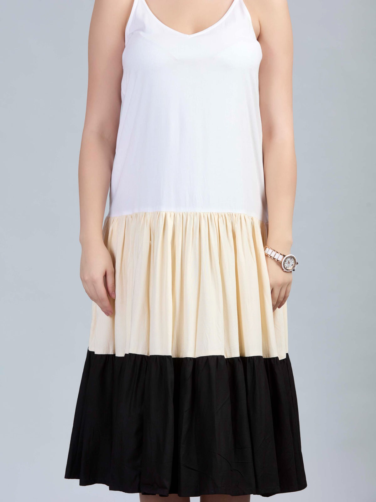 Viscose noodle strapped tiered dress